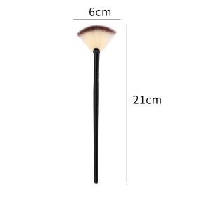 Single Fan-shaped Brightening Makeup Brush (Option: Black wooden handle)